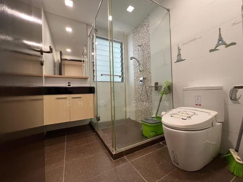 Apartment for Rent at Molek Pine 3 - Chloe Chin - Bathroom - PropertyGuru.com.my