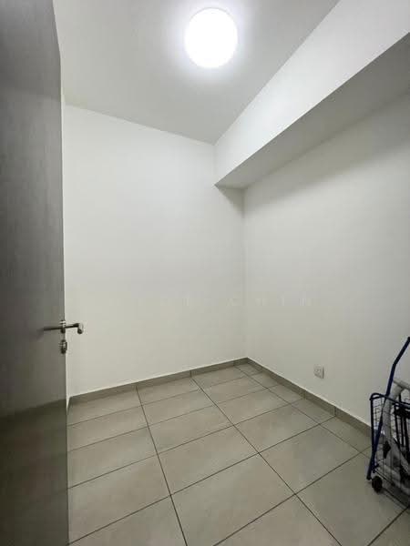 Apartment for Rent at Molek Pine 3 - Chloe Chin - Interior - PropertyGuru.com.my