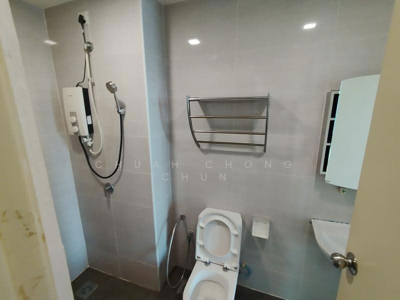 Service Residence for Rent at Vista Alam Serviced Apartment - Chuah Chong Chun - Bathroom - PropertyGuru.com.my