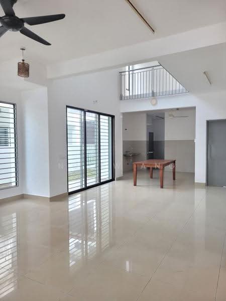 Semi-Detached House for Sale in Setia Utama (Setia Alam) - Andrew Ang - Living Room - PropertyGuru.com.my