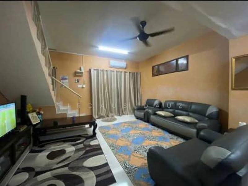 2-storey Terraced House for Sale in Taman Kota Masai (Pasir Gudang) - Firdaus Dauz - Living Room - PropertyGuru.com.my
