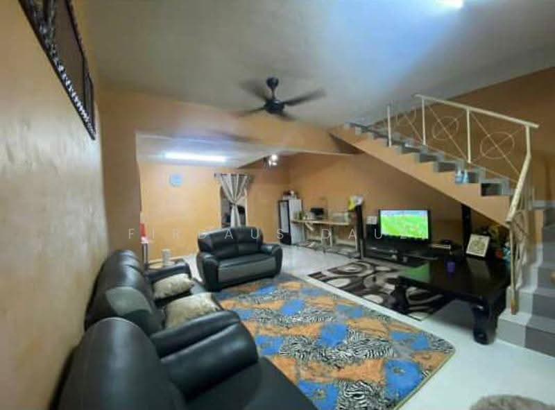 2-storey Terraced House for Sale in Taman Kota Masai (Pasir Gudang) - Firdaus Dauz - Living Room - PropertyGuru.com.my