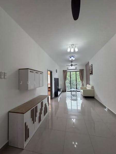 Kondominium untuk Disewa di Sutera Pines - Julisyazwani @ Wani - Living Room - PropertyGuru.com.my