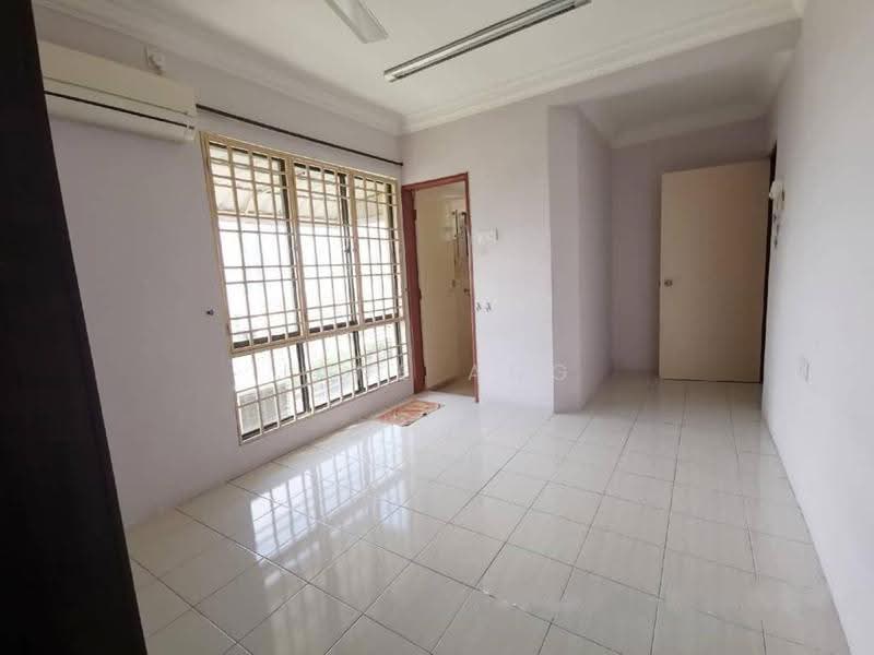 Kondominium untuk Disewa di Serina Bay - Jane Ang - Living Room - PropertyGuru.com.my
