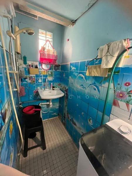 Flat for Sale at Flat Tasek 64 - Zack Chow - Bathroom - PropertyGuru.com.my