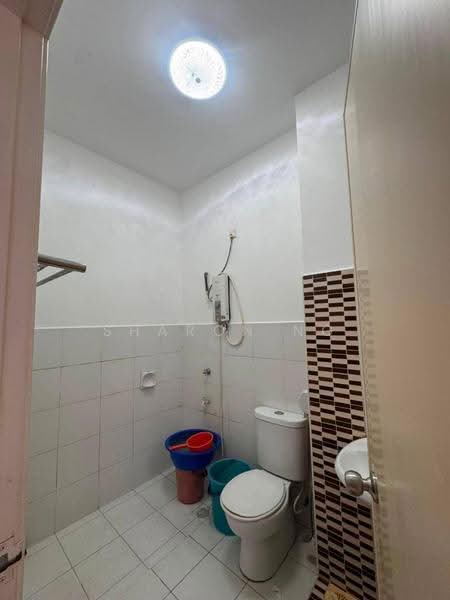 2-storey Terraced House for Sale in Setia Eco Gardens (Gelang Patah) - Sharon Ng - Bathroom - PropertyGuru.com.my
