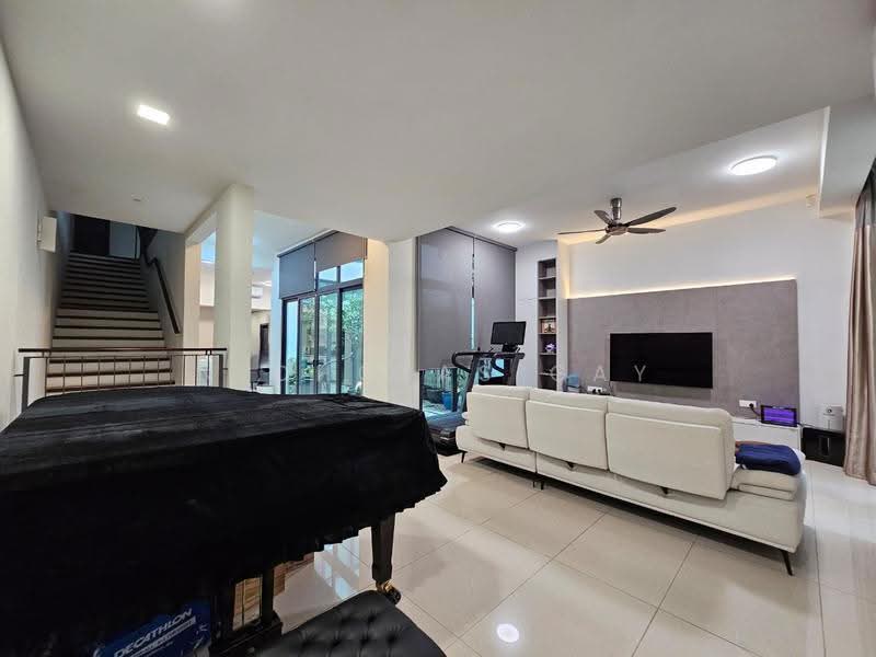 3-storey Terraced House for Rent in Desa Parkcity (Kuala Lumpur) - Nicholas Gay - Living Room - PropertyGuru.com.my