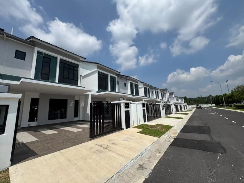 2-storey Terraced House for Sale in Taman Impian Emas (Skudai) - Zack Chow - Exterior - PropertyGuru.com.my