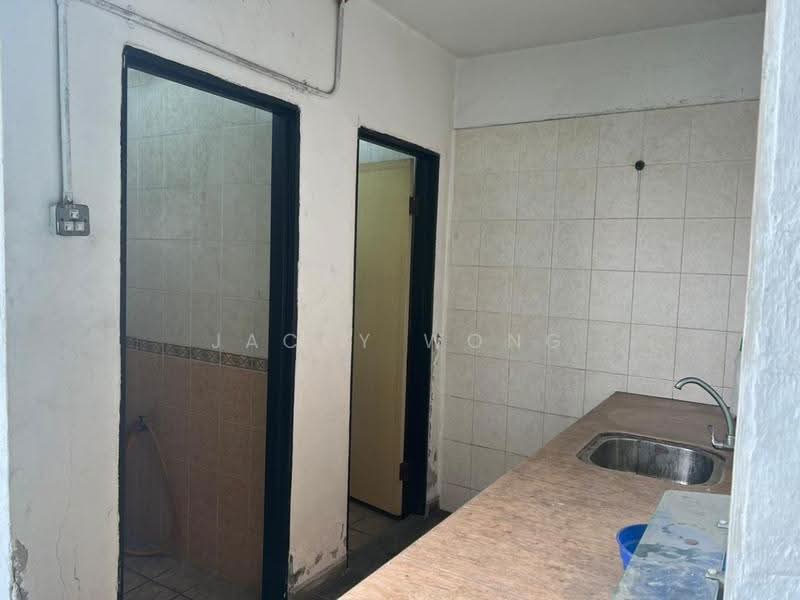 Factory for Rent in Bandar Pinggiran Subang (Shah Alam) - Jacky Wong - Interior - PropertyGuru.com.my