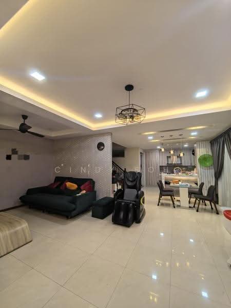 Cluster House for Sale in Austin Heights (Tebrau) - Cindy Soh - Living Room - PropertyGuru.com.my