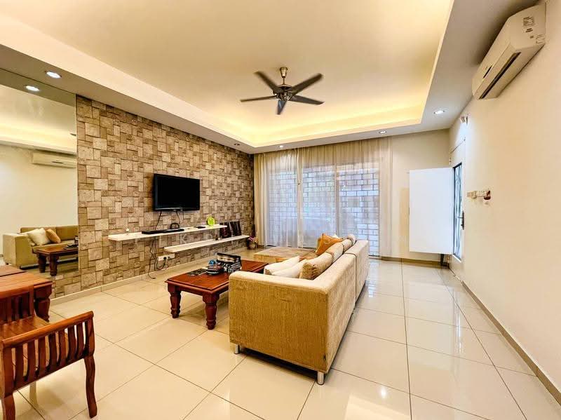 3-storey Terraced House for Sale in Kajang (Selangor) - Fikri Yasmin - Living Room - PropertyGuru.com.my