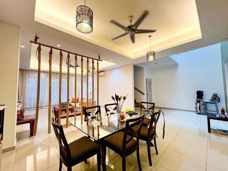 3-storey Terraced House for Sale in Kajang (Selangor) - Fikri Yasmin - Living Room - PropertyGuru.com.my