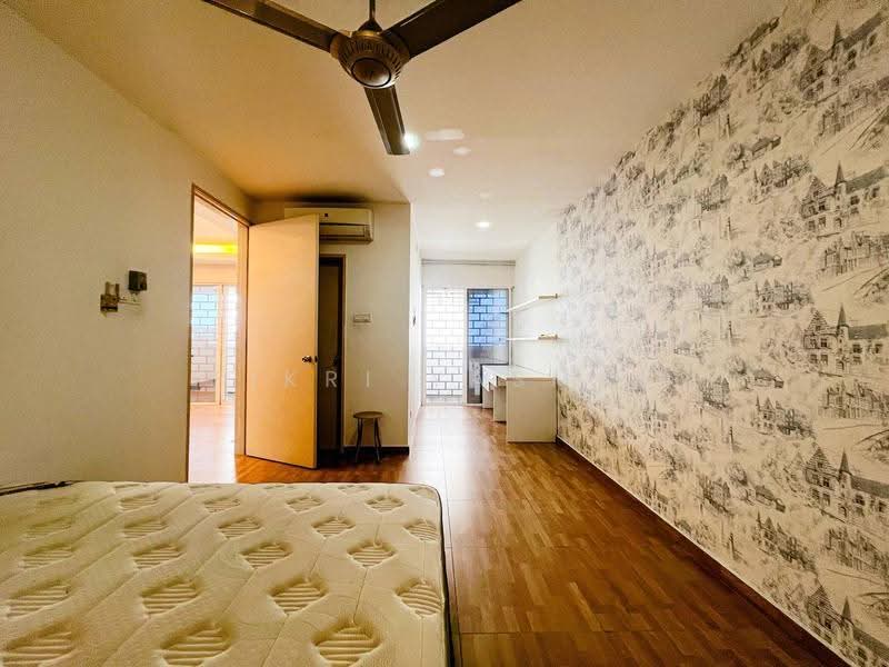 3-storey Terraced House for Sale in Kajang (Selangor) - Fikri Yasmin - Bedroom - PropertyGuru.com.my