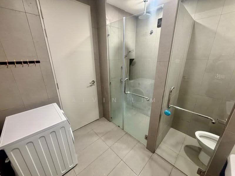 Service Residence for Rent at YOLO Signature Suites - Alvin Lim - Bathroom - PropertyGuru.com.my