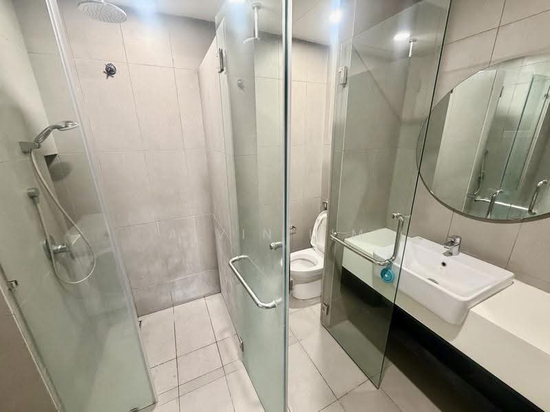Service Residence for Rent at YOLO Signature Suites - Alvin Lim - Bathroom - PropertyGuru.com.my
