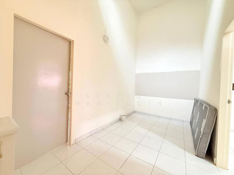 2-storey Terraced House for Sale in Bandar Puncak Alam (Puncak Alam) - Syafiq Sharifudin - Interior - PropertyGuru.com.my