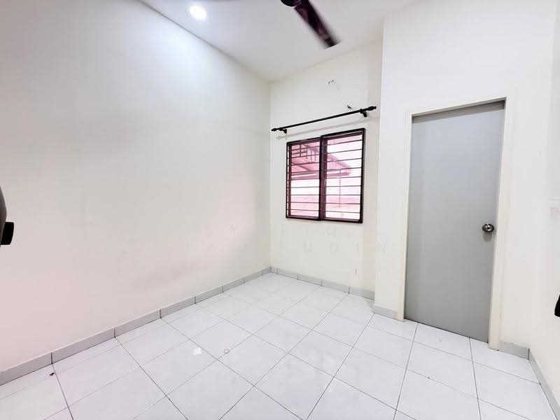 2-storey Terraced House for Sale in Bandar Puncak Alam (Puncak Alam) - Syafiq Sharifudin - Interior - PropertyGuru.com.my