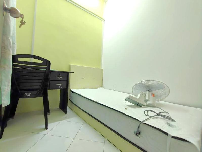 Condominium for Rent at University Heights - Adren Goh - Bedroom - PropertyGuru.com.my