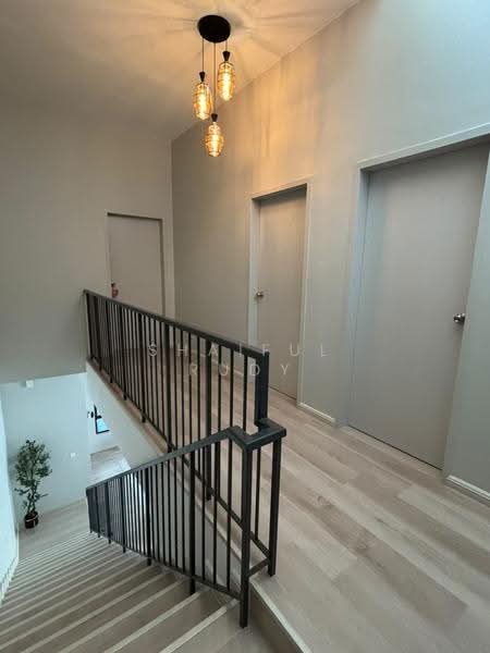 Terraced House for Sale in Eco Grandeur (Puncak Alam) - Shaiful Rudy - Corridor - PropertyGuru.com.my