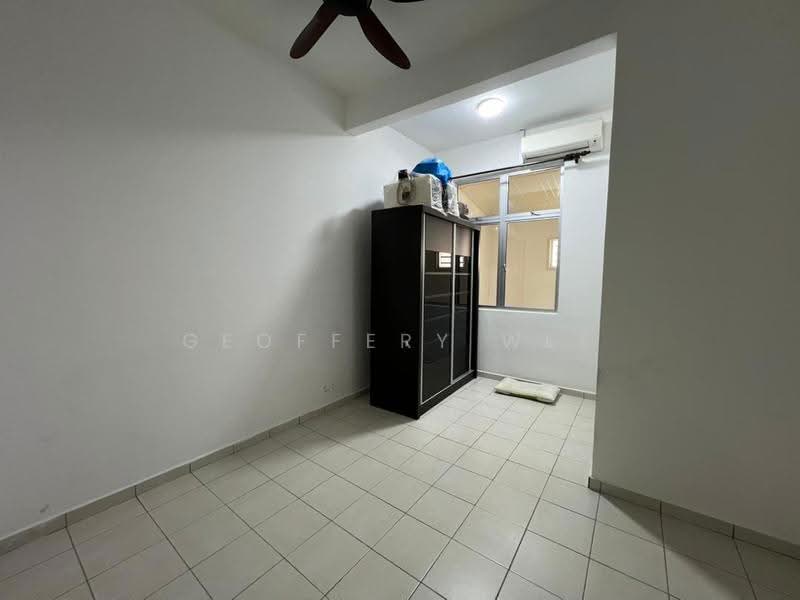Rumah Berkembar untuk Disewa di Taman Tasik Utama (Bukit Katil) - Geoffery Wee - Bedroom - PropertyGuru.com.my