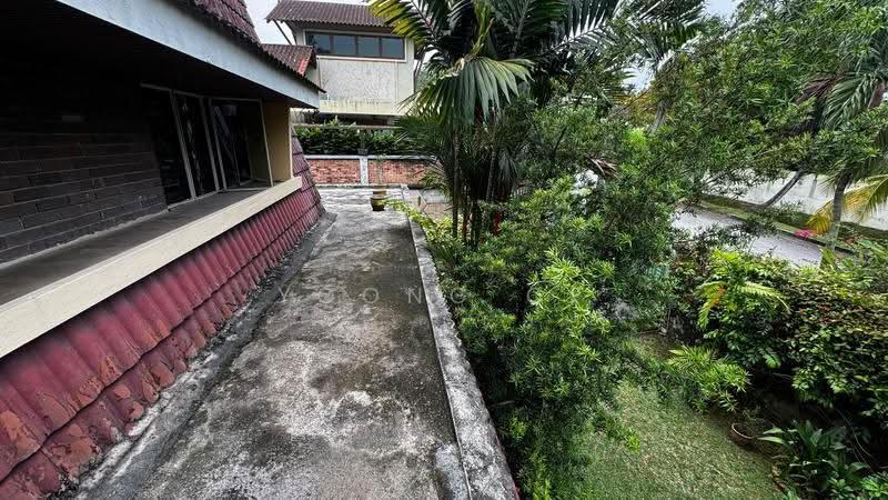 Bungalow House for Sale in Damansara Heights (Kuala Lumpur) - Yoong CF - Exterior - PropertyGuru.com.my
