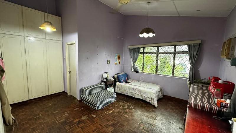 Bungalow House for Sale in Damansara Heights (Kuala Lumpur) - Yoong CF - Bedroom - PropertyGuru.com.my