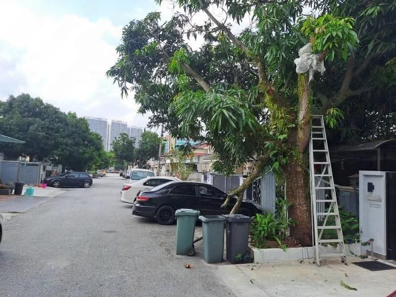 2-storey Terraced House for Sale in Pandan Perdana (Cheras) - Hannee Tay - Exterior - PropertyGuru.com.my