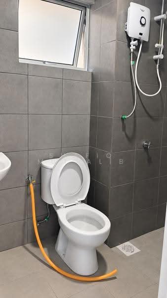 Kondominium untuk Disewa di Residensi Sateria - Shafiq Muttalib - Bathroom - PropertyGuru.com.my