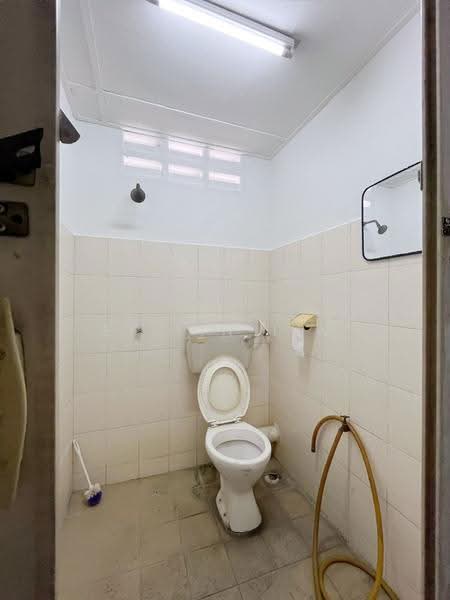 Warehouse for Rent in George Town (Penang) - Ee Lin Lim - Bathroom - PropertyGuru.com.my