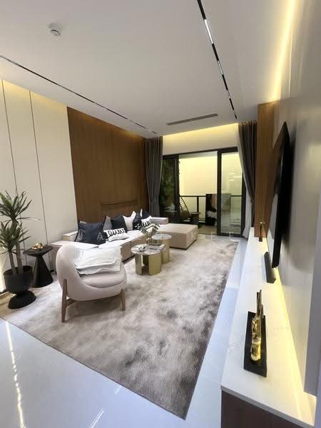 Pangsapuri untuk Dijual di R&F Princess Cove Phase 3-New Casa Suites - Jaden Kee - Living Room - PropertyGuru.com.my