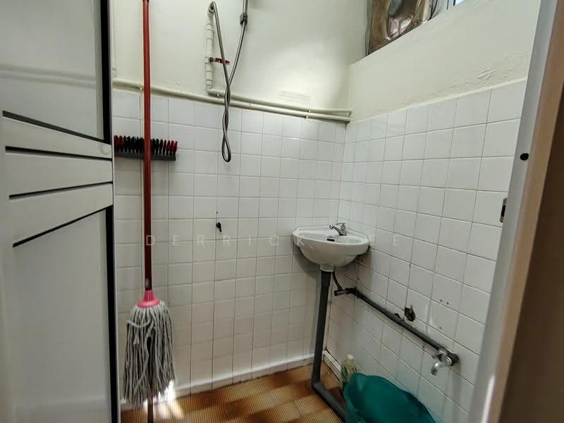 2-storey Terraced House for Sale in Batu Berendam (Melaka) - Derrick Yee - Bathroom - PropertyGuru.com.my