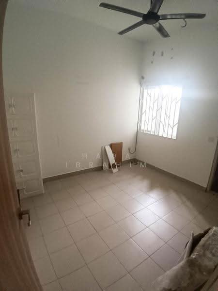 2-storey Terraced House for Sale in Nilai Impian (Nilai) - Hawa Ibrahim - Interior - PropertyGuru.com.my