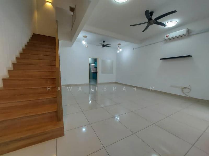 2-storey Terraced House for Sale in Nilai Impian (Nilai) - Hawa Ibrahim - Living Room - PropertyGuru.com.my