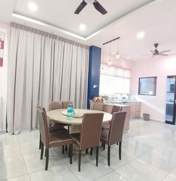 Cluster House for Sale in Kangkar Pulai (Pulai) - Arshad . - Dining Room - PropertyGuru.com.my