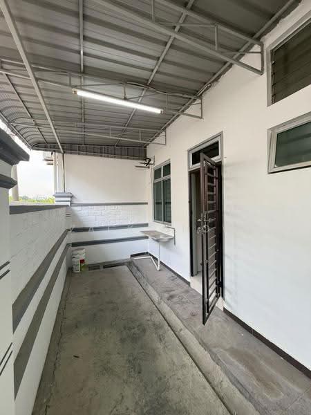 2-storey Terraced House for Sale in Bandar Jaya Putra (Johor Bahru) - Zack Chow - Exterior - PropertyGuru.com.my