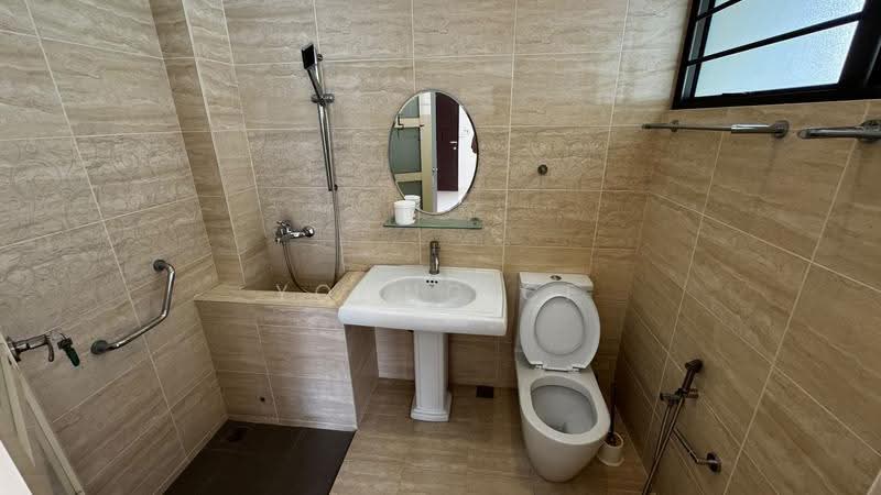 Bungalow House for Sale in Bangsar (Kuala Lumpur) - Yoong CF - Bathroom - PropertyGuru.com.my