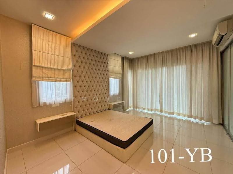 3-storey Terraced House for Sale in Shah Alam (Selangor) - Raymond Choo - Bedroom - PropertyGuru.com.my