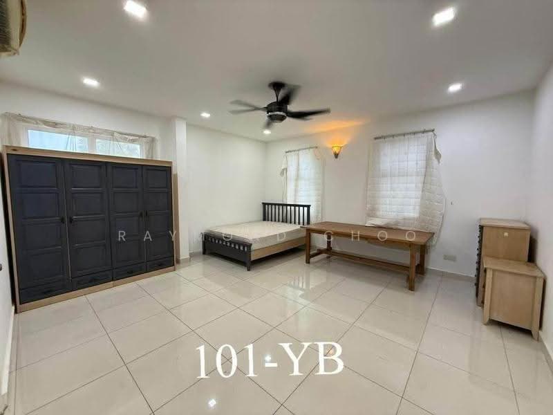 3-storey Terraced House for Sale in Shah Alam (Selangor) - Raymond Choo - Bedroom - PropertyGuru.com.my