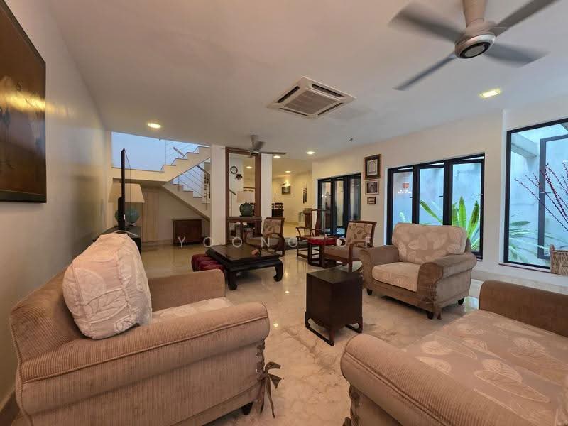 2.5-storey Terraced House for Sale in Bangsar (Kuala Lumpur) - Yoong CF - Living Room - PropertyGuru.com.my