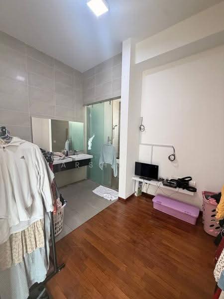 Semi-Detached House for Sale in Eco Botanic (Iskandar Puteri (Nusajaya)) - Arshad . - Bathroom - PropertyGuru.com.my