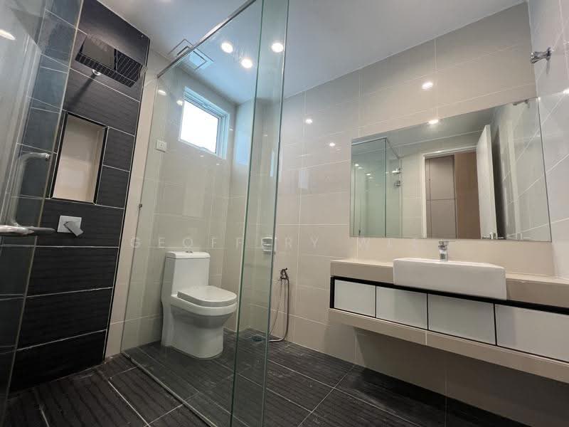 Bungalow House for Sale in Klebang (Melaka) - Geoffery Wee - Bathroom - PropertyGuru.com.my