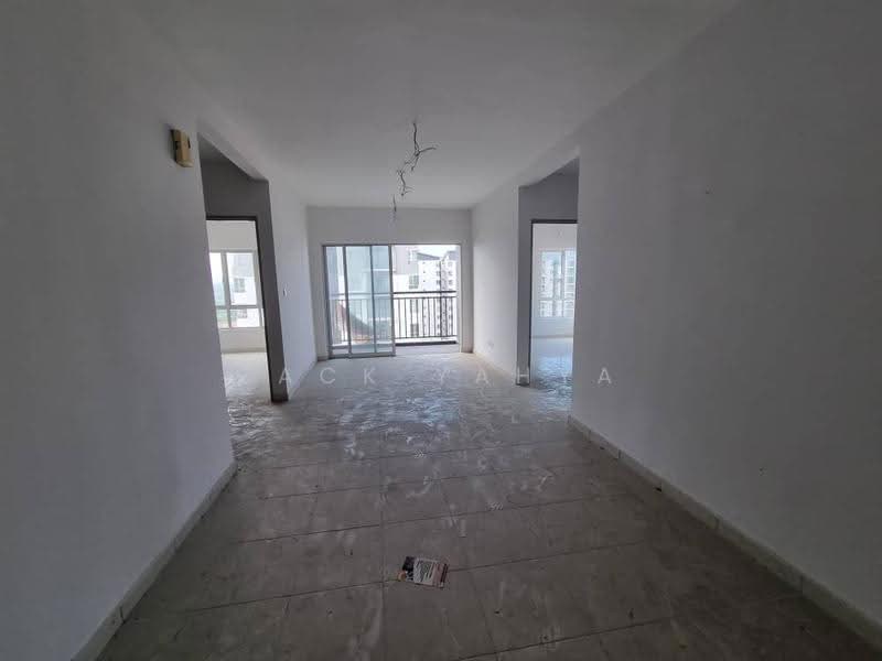 Pangsapuri untuk Dijual di Residensi Laguna Biru 2 - Zack Yahya - Corridor - PropertyGuru.com.my