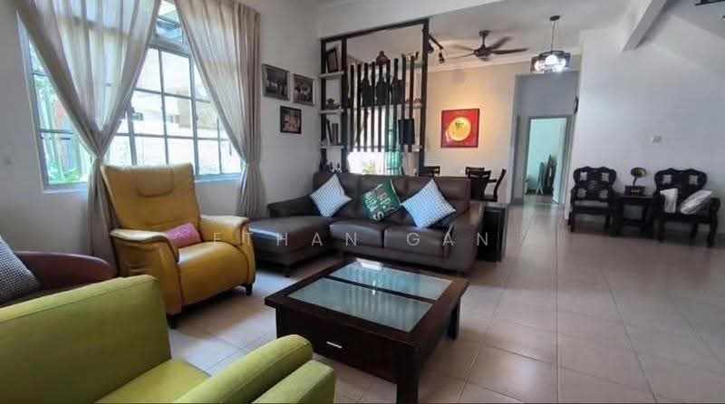 Rumah Berkembar untuk Dijual di Taman Pelangi Indah (Ulu Tiram) - Ethan Gan - Living Room - PropertyGuru.com.my