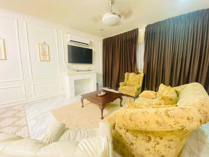 2.5-storey Terraced House for Rent in Presint 14 (Putrajaya) - Aziz Abdullah - Living Room - PropertyGuru.com.my