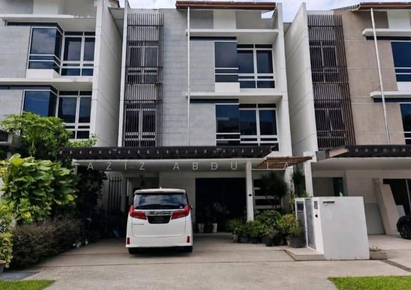 2.5-storey Terraced House for Rent in Presint 14 (Putrajaya) - Aziz Abdullah - Exterior - PropertyGuru.com.my