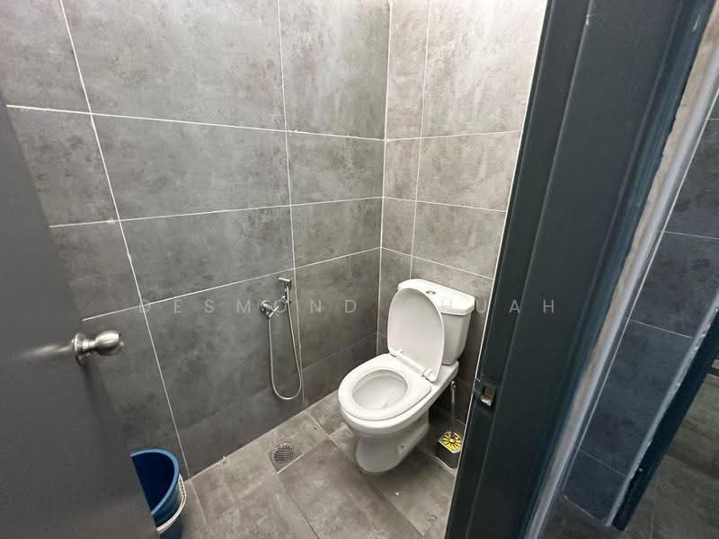 Kilang untuk Disewa di Seberang Perai (Penang) - Desmond Chuah - Bathroom - PropertyGuru.com.my