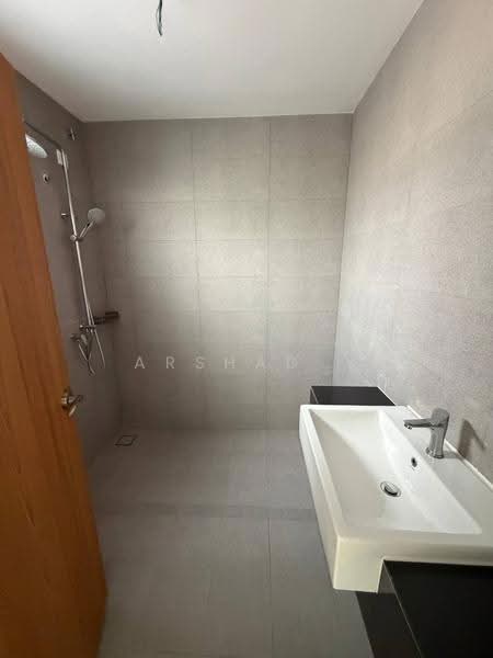 Rumah Teres 3-Tingkat untuk Dijual di Kulai (Johor) - Arshad . - Bathroom - PropertyGuru.com.my