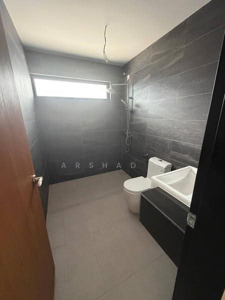 Rumah Teres 3-Tingkat untuk Dijual di Kulai (Johor) - Arshad . - Bathroom - PropertyGuru.com.my