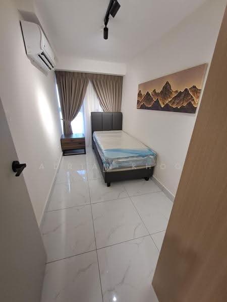 Kediaman Servis untuk Dijual di Arte Cheras - Adrian Khoo - Bedroom - PropertyGuru.com.my