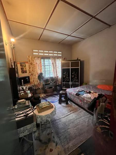 Bungalow House untuk Dijual di Segambut (Kuala Lumpur) - Hartini Binti Ismail - Bedroom - PropertyGuru.com.my